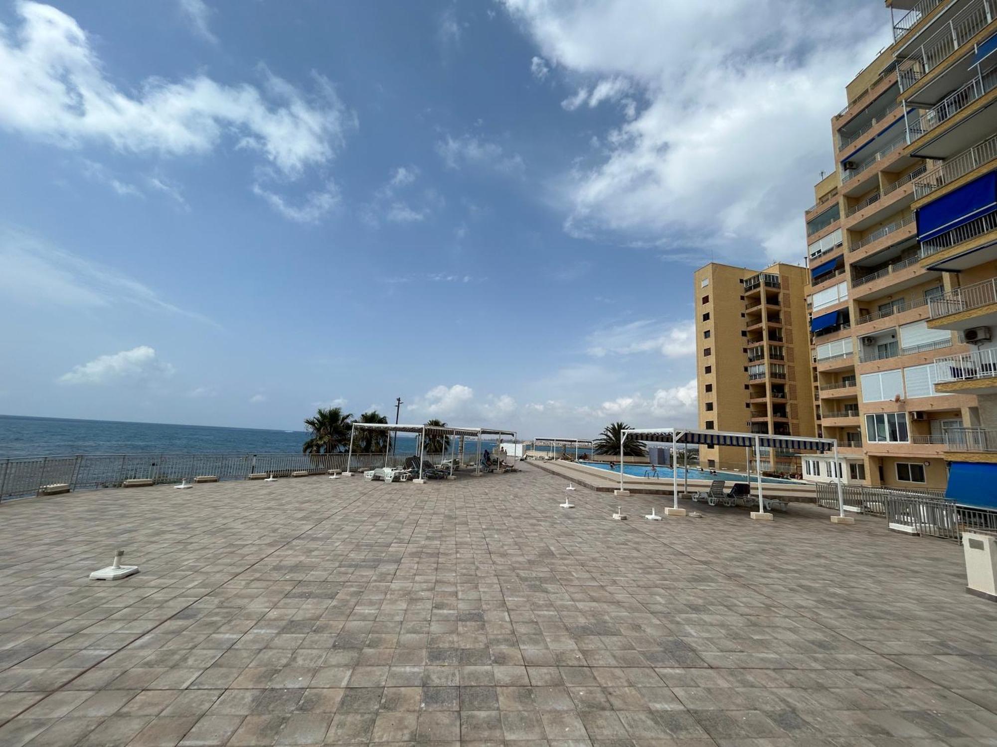 Studio Torravieja On Playa Del Cura Torrevieja Exterior foto